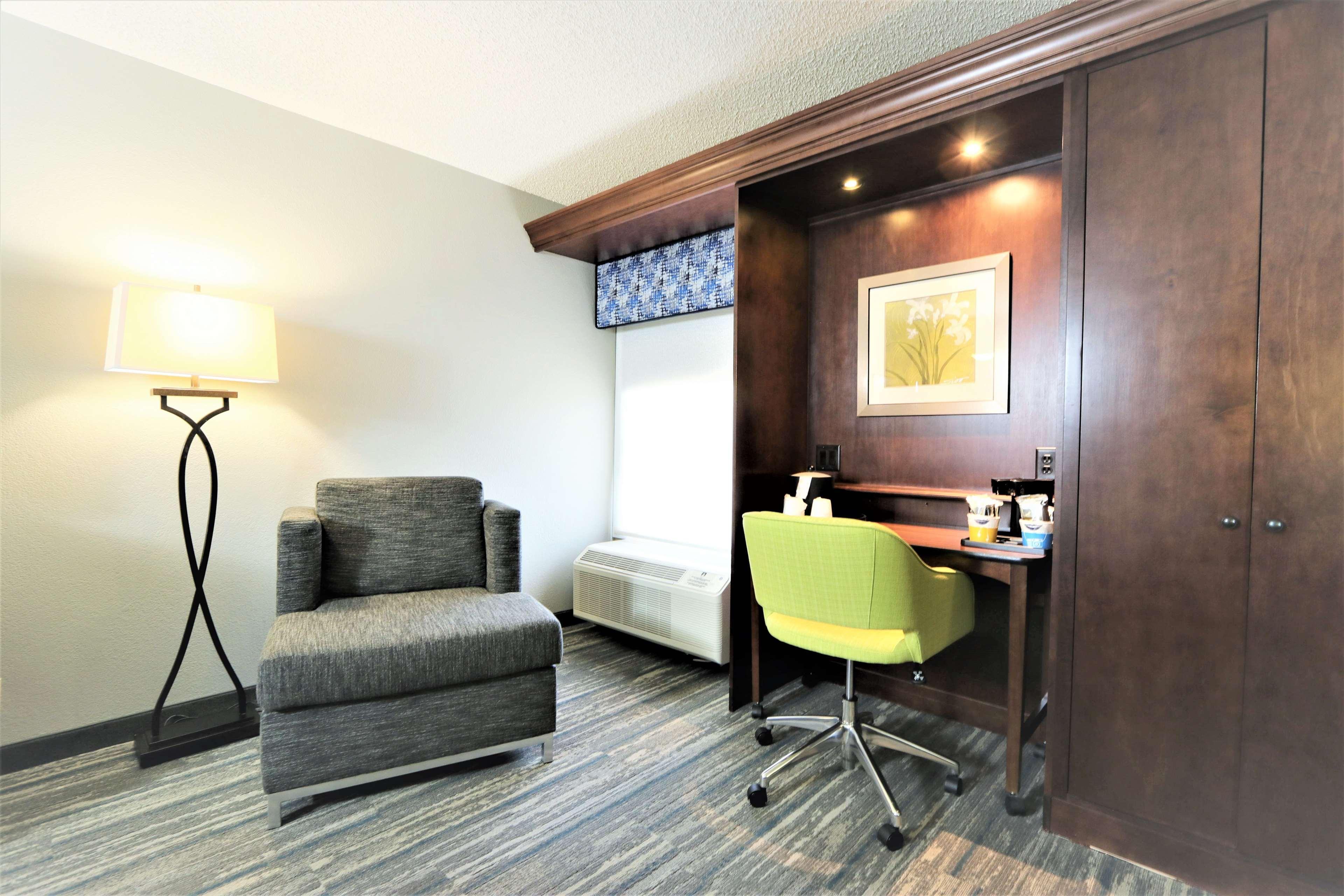 סמירנה Hampton Inn Atlanta-Cumberland Mall/Cobb Galleria Area מראה חיצוני תמונה