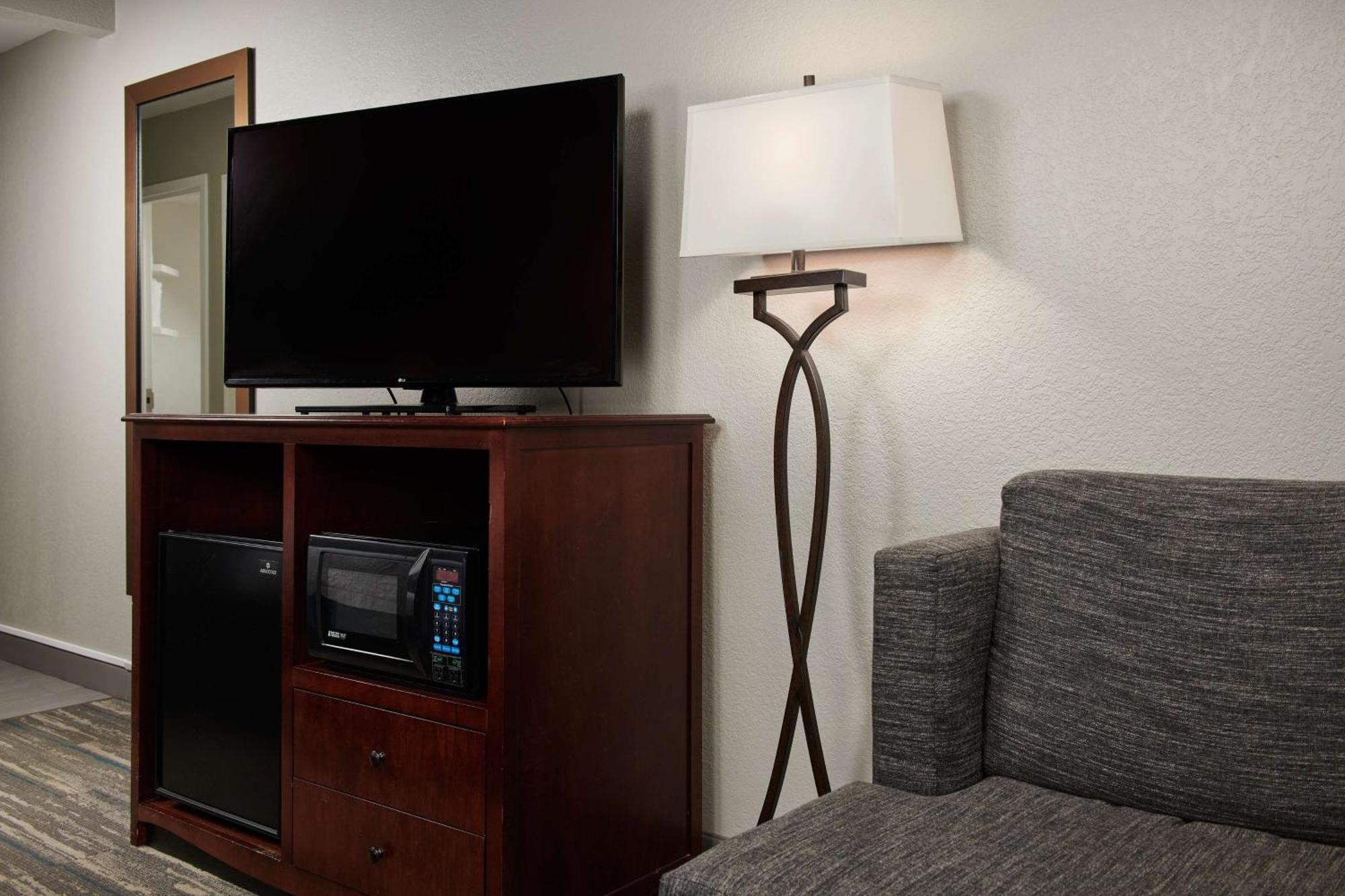סמירנה Hampton Inn Atlanta-Cumberland Mall/Cobb Galleria Area מראה חיצוני תמונה